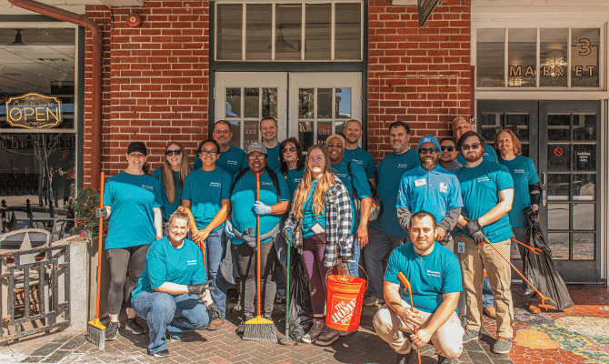 Freedom First employees volunteering for downtown Roanoke cleanup